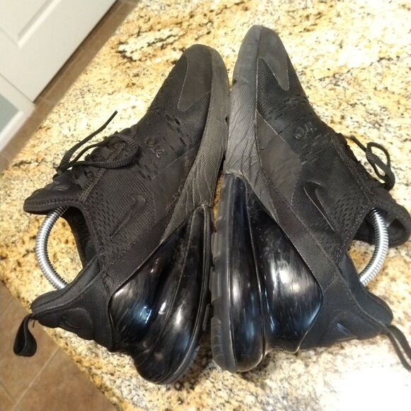 Nike Women's Air Max 270 Triple Black Sneakers Running Shoes AH6789-006 Sz 11 - Picture 6 of 12